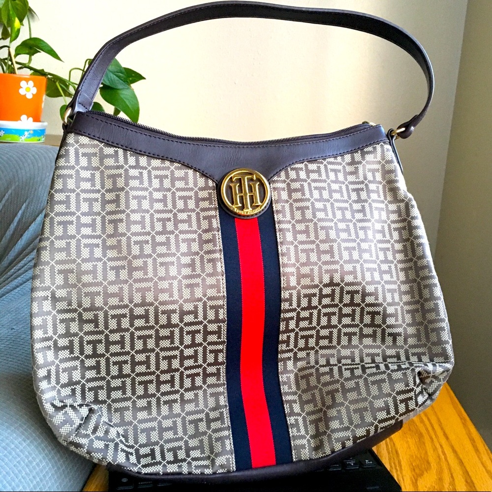 Tommy Hilfiger Shoulder Bag